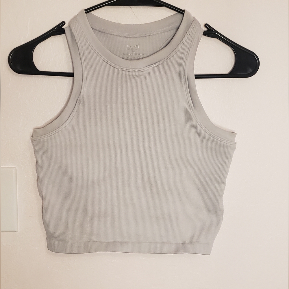 Pro-Fit SeamlessGray Fitted Crop Ribbed Tank Top
